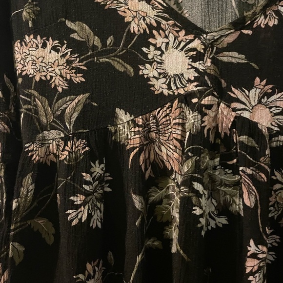 American Eagle Outfitters XXS EUC - Picture 2 of 9